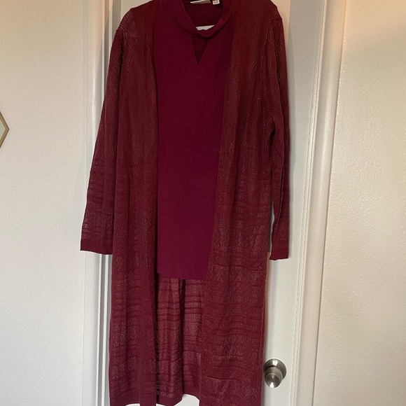 Dennis Basso two piece top and sweater - Picture 1 of 8